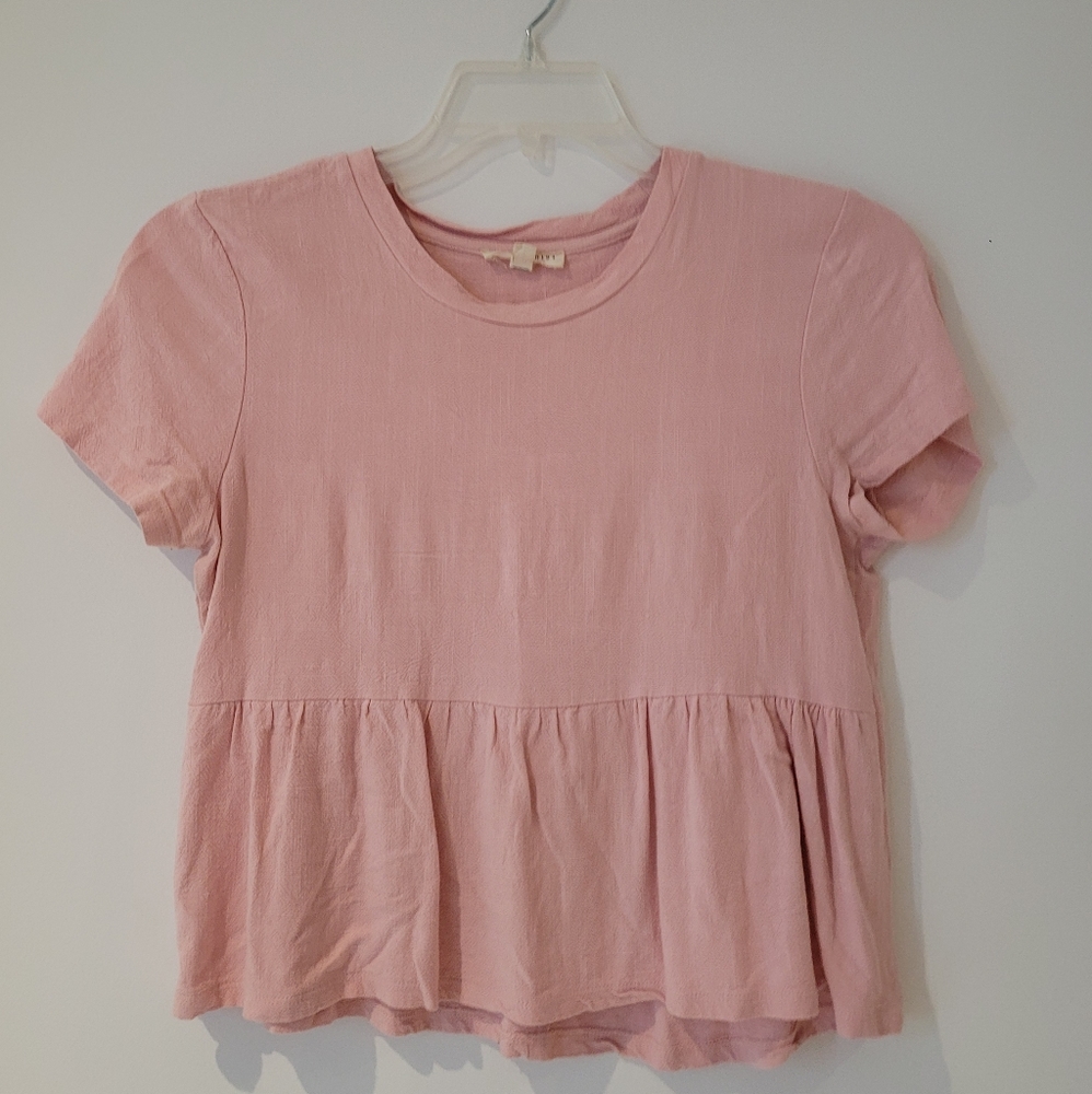 Small pink, t-shirt smock blouse.